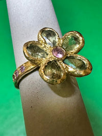 Blossom Sapphires Flower in 18ct Gold One of a kind (Exclusive to Tomfoolery London)