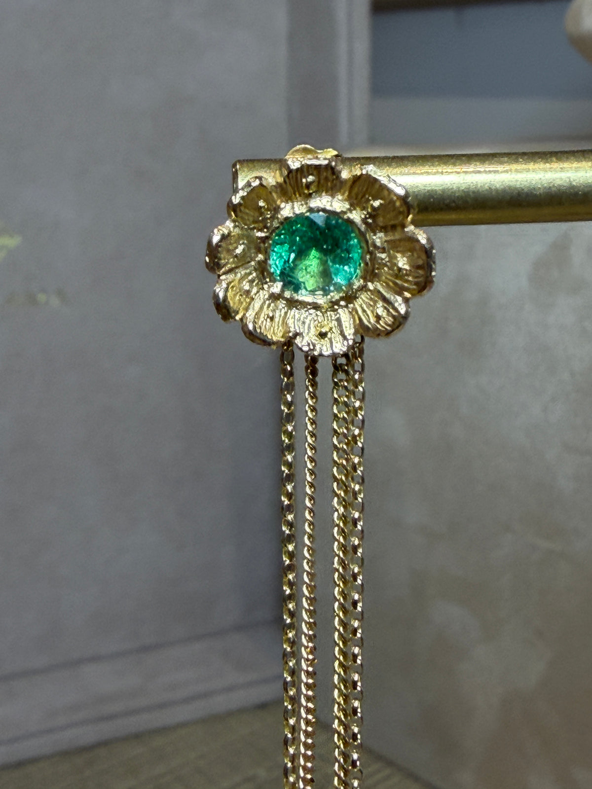 Flower Colombian Emerald Earrings 2 in 1 with removable fringe 18 Ct Gold
