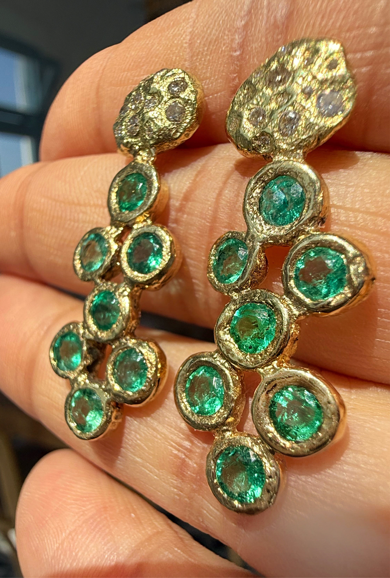 Pebbles Emerald Bezel Set Earrings with Diamonds 18 Ct Gold