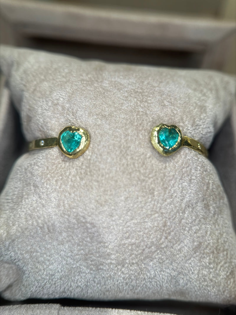 1.35 Cts Emerald Hearts Toi & Moi Love Bracelet Bangle 18 Ct Gold - Collected — Bespoke Variations Available