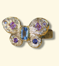 Pastel Butterfly Queen Sapphires and Diamonds Cocktail Ring 18 Ct Gold