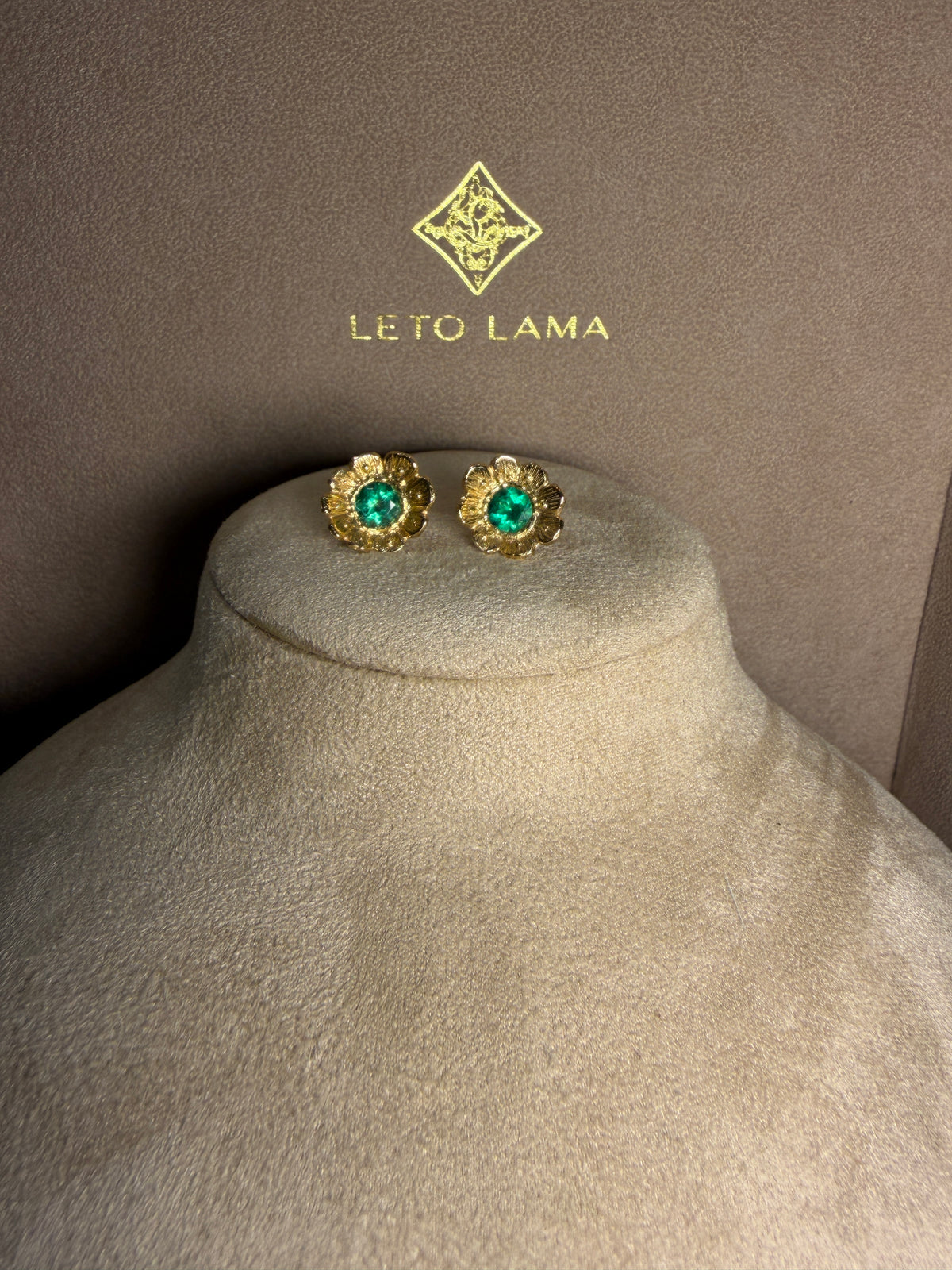 Flower Colombian Emerald Earrings 2 in 1 with removable fringe 18 Ct Gold