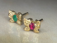 Microsculpted Colombian Emerald and Ruby Mini Studs in 18 Ct Yellow Gold (Pair)