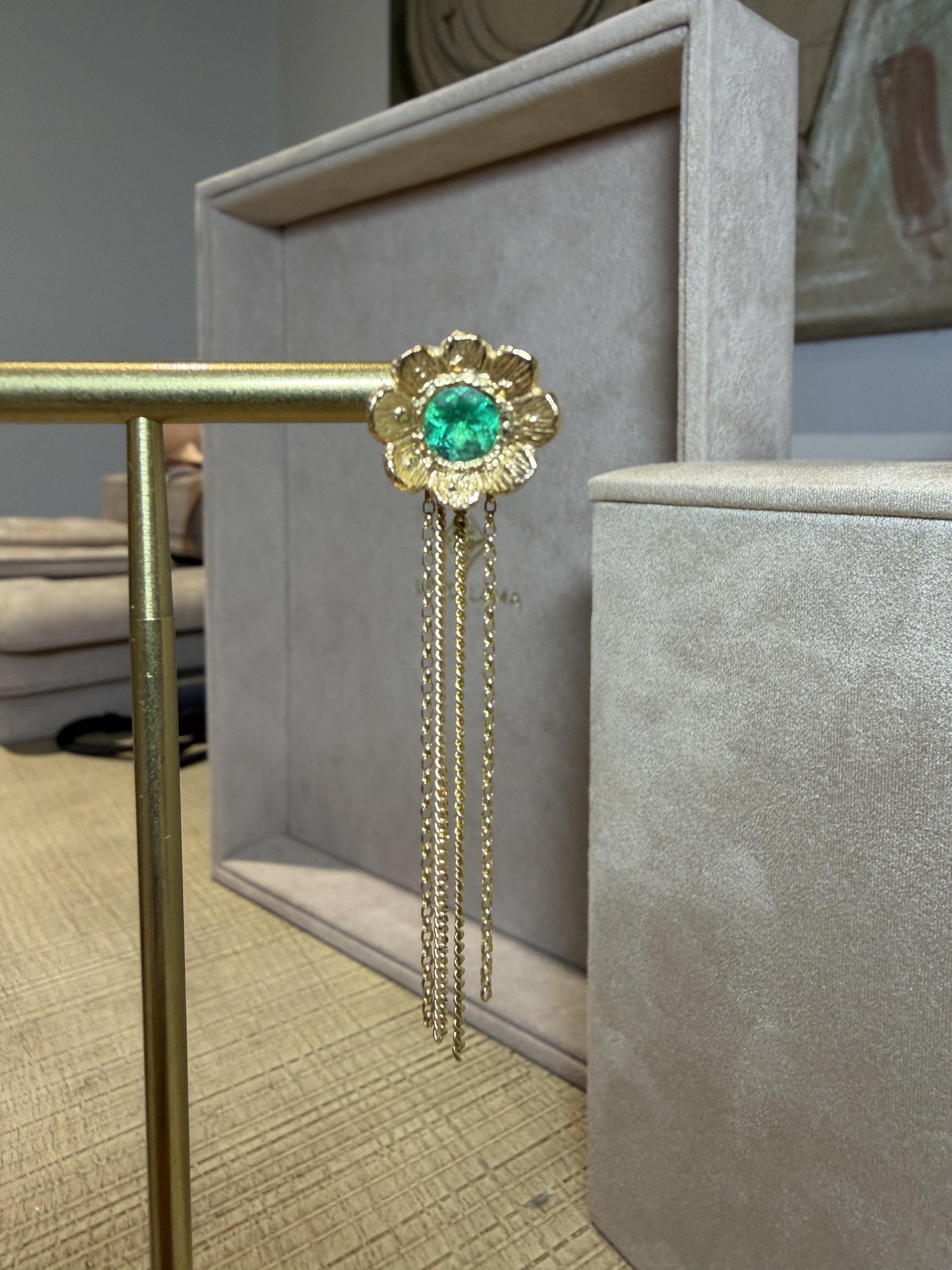 Flower Colombian Emerald Earrings 2 in 1 with removable fringe 18 Ct Gold