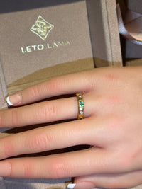 Emeralds and Diamonds All Around Band 18 Ct Yellow Gold