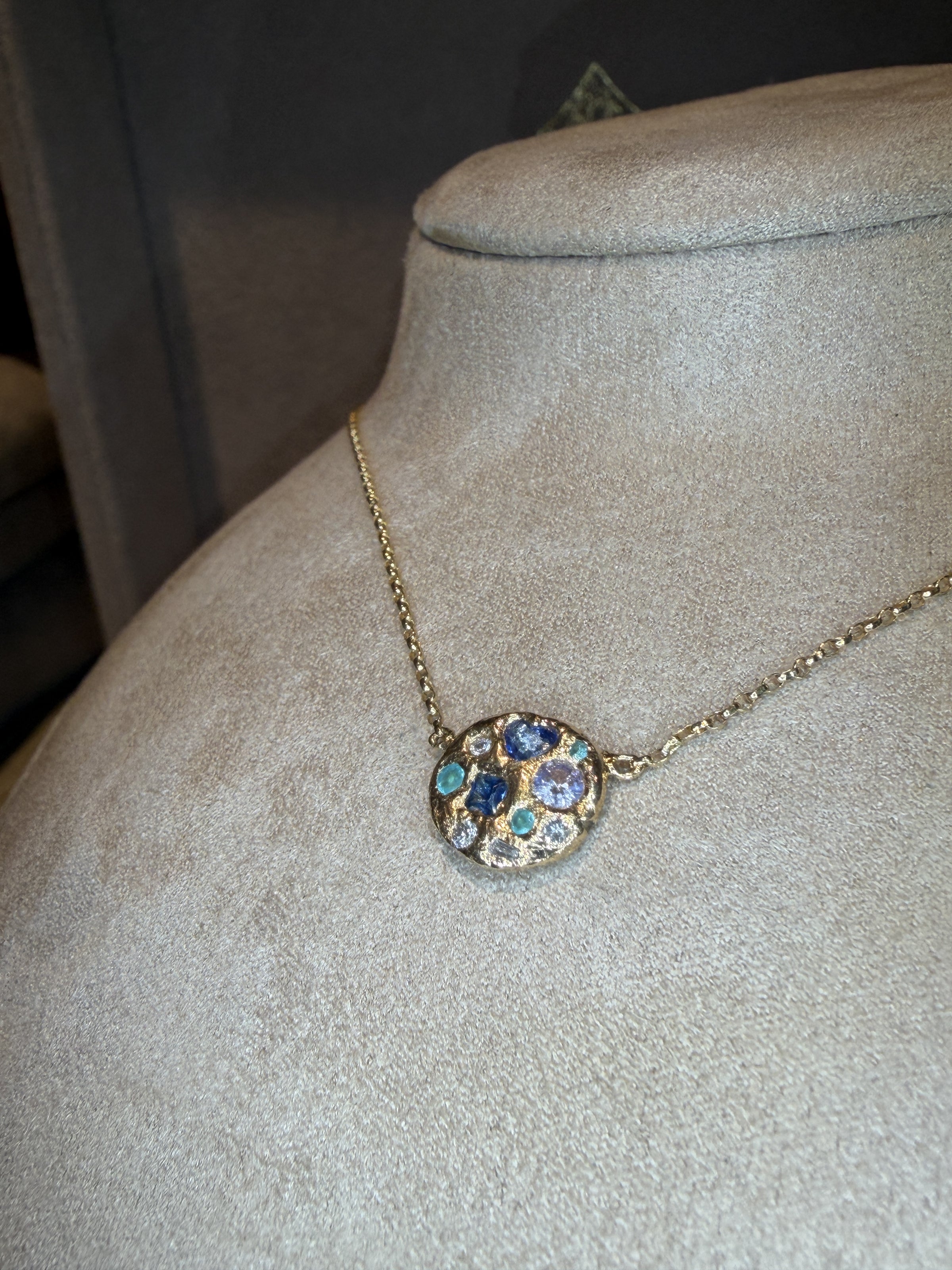 Ocean Cluster Paraiba Tourmalines Blue Sapphires Diamonds Necklace 18 Ct Gold