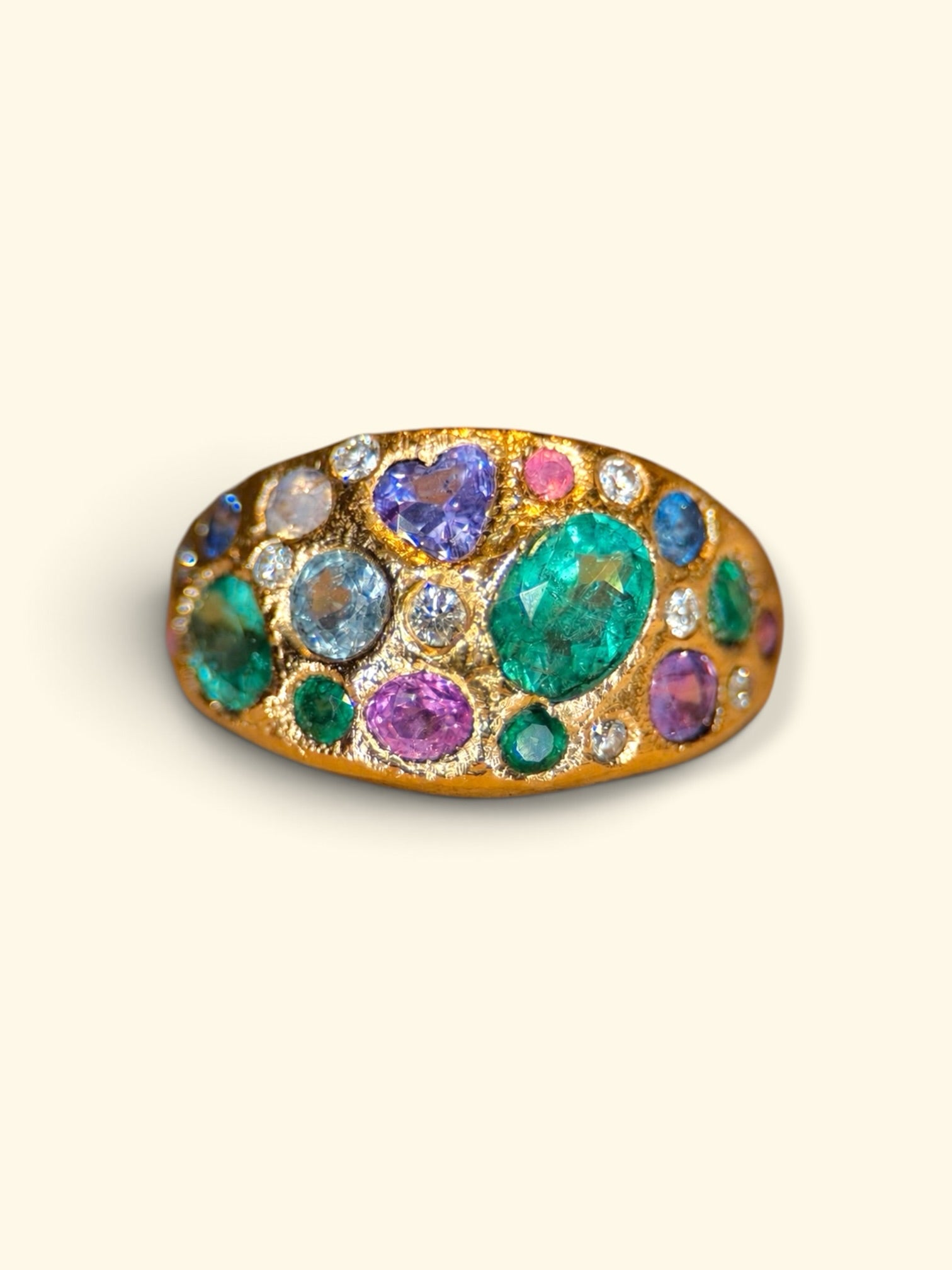 Sapphires and Diamonds Dome Ring 18 Ct Gold “Precious Garden”