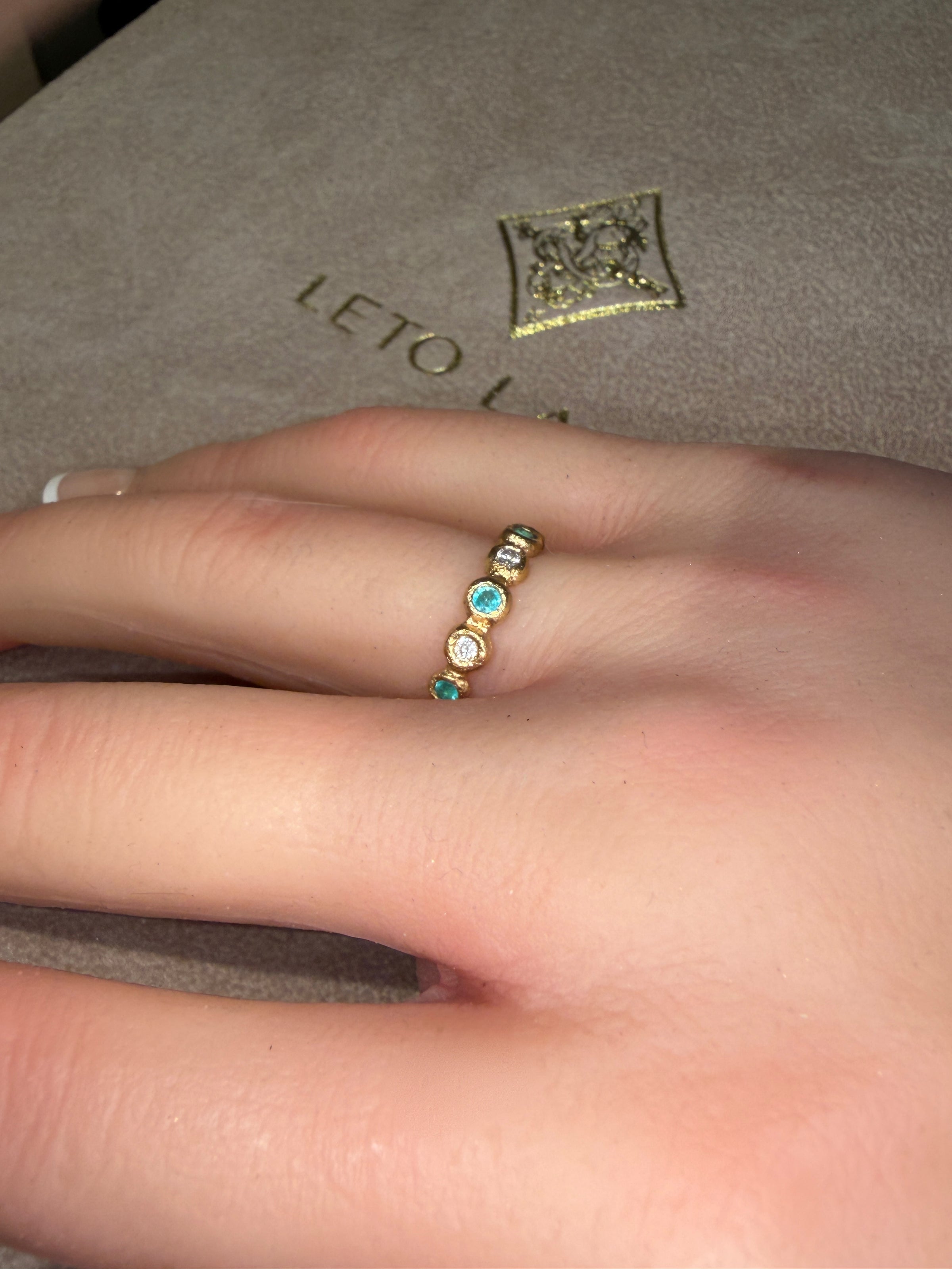 Paraiba and Diamonds Bubble Band 18 Ct Gold