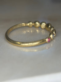 Purple Pastel Pink Purple Sapphires Bubble Band 18 Ct Yellow Gold