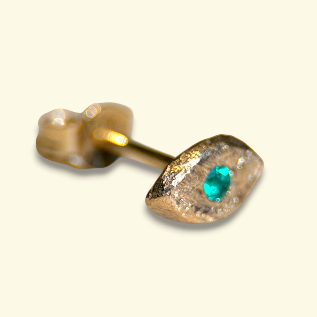 Colombian Emerald Mini Eye Stud (Single)