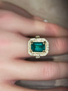 4.26 Cts Emerald Cut Art Deco 18 Ct Gold Ring with diamonds
