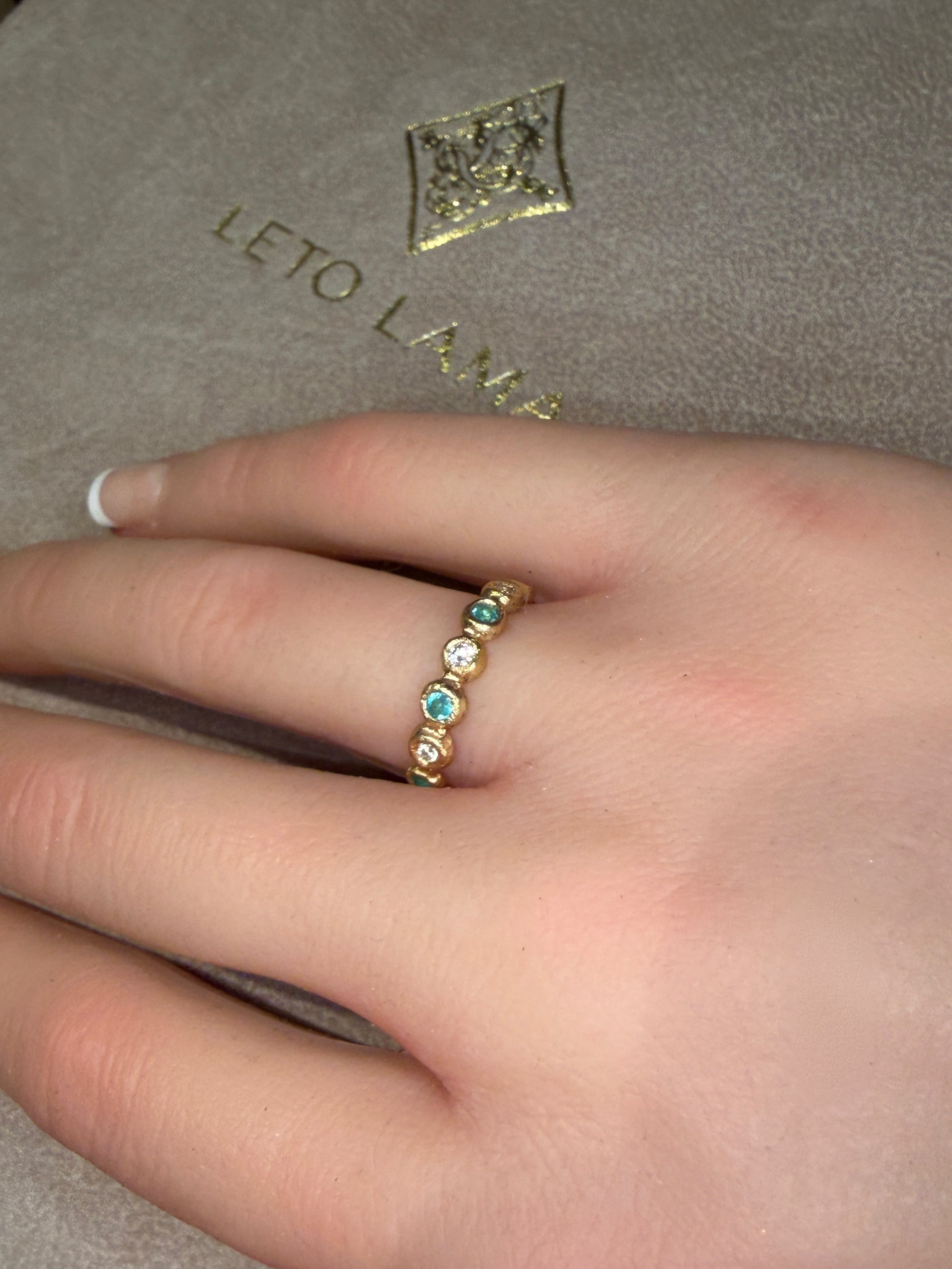 Paraiba and Diamonds Bubble Band 18 Ct Gold