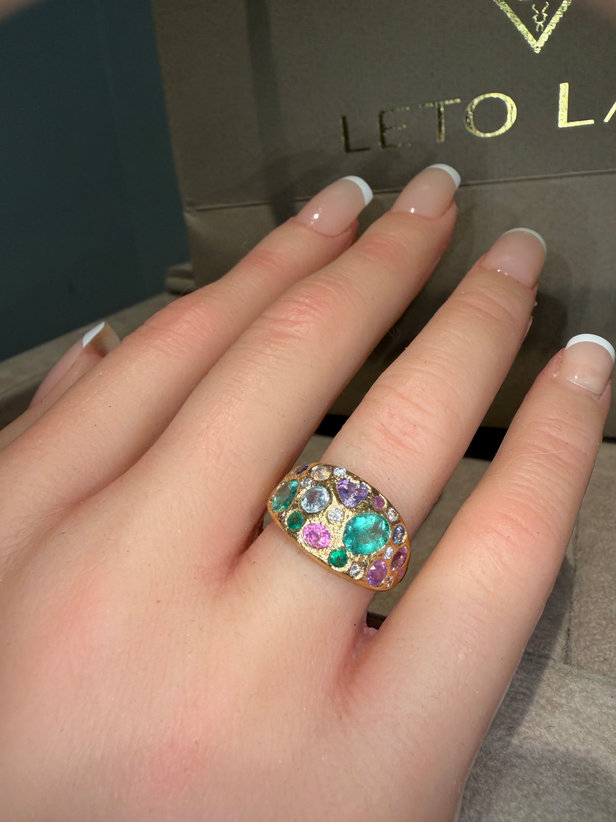 Sapphires and Diamonds Dome Ring 18 Ct Gold “Precious Garden”