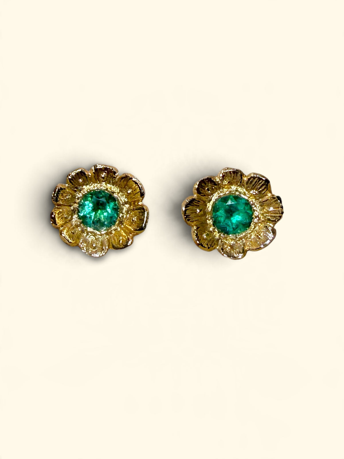 Flower Colombian Emerald Earrings 2 in 1 with removable fringe 18 Ct Gold