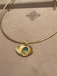 “Esmeralda Eye” Certified 2 Ct Emerald Round Large Evil Eye Wire Torque Collar Necklace 18 Ct Gold