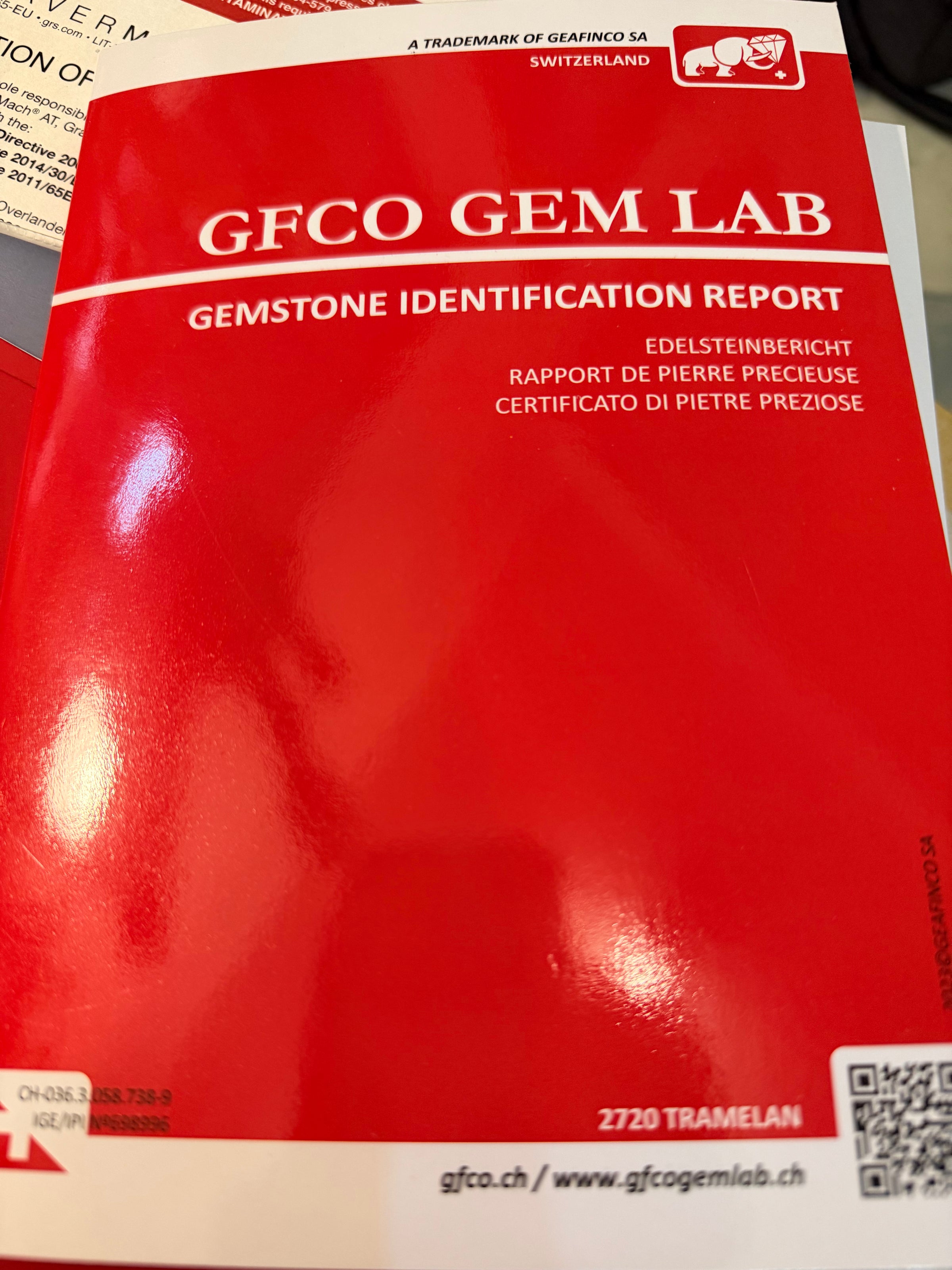 “Esmeralda Eye” Certified 2 Ct Emerald Round Large Evil Eye Wire Torque Collar Necklace 18 Ct Gold