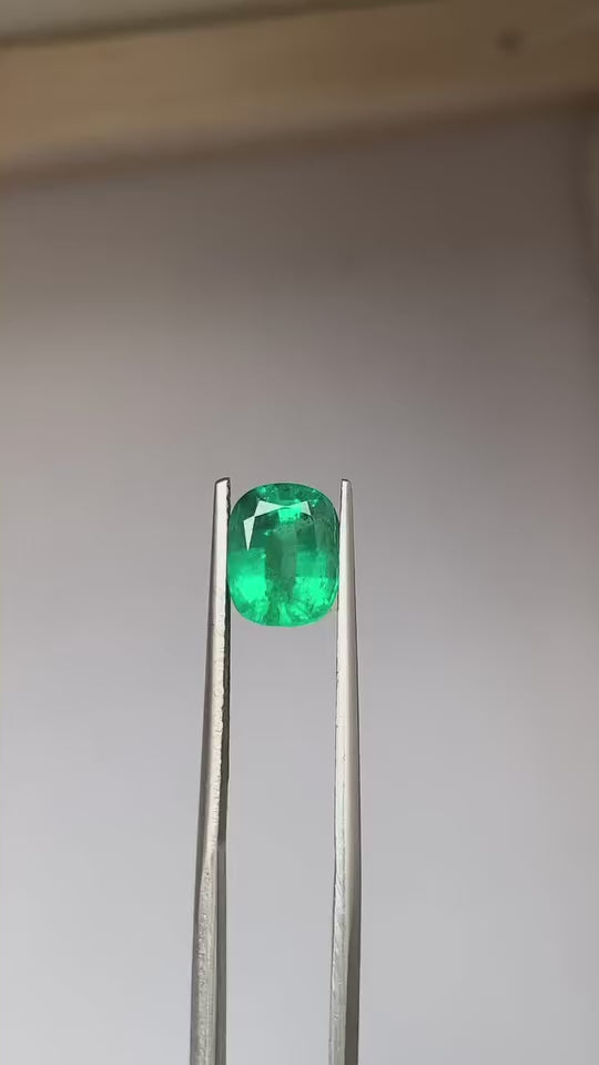 2.29 Cts IGI Certified Emerald Cushion Cut from Zambia