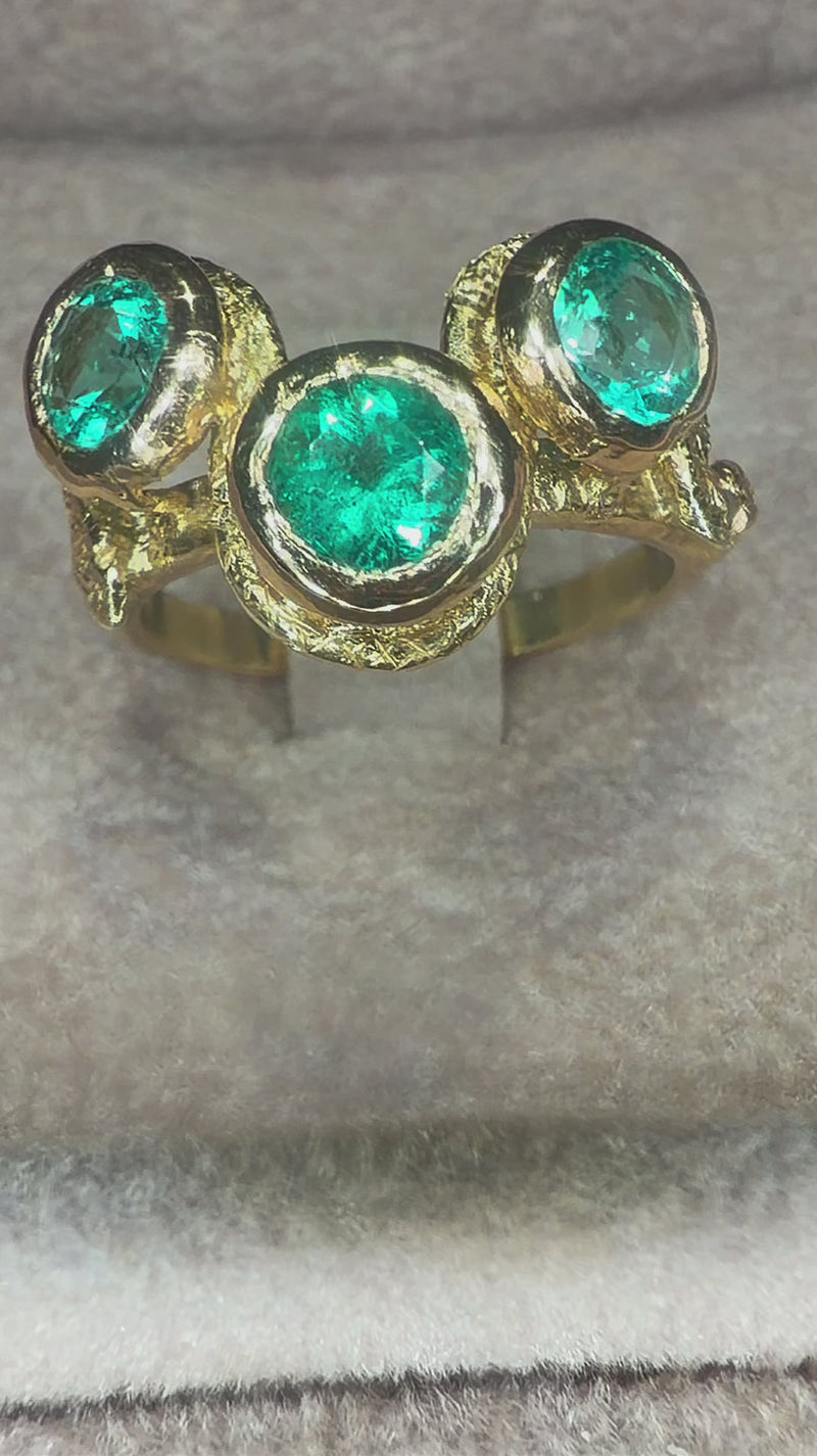 Three Colombian Emeralds Snake Ring 18 Ct Yellow Gold