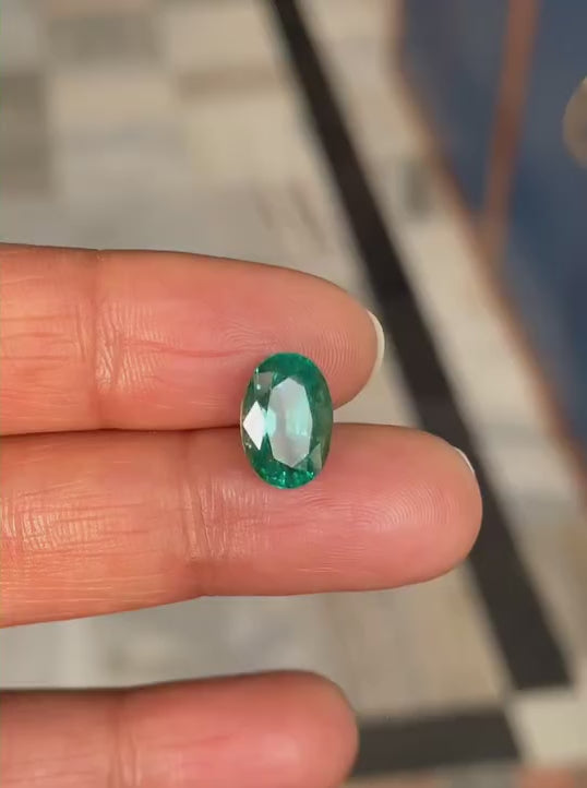 3.4 Cts Bluish Green Oval Emerald from Zambia IGI Certified